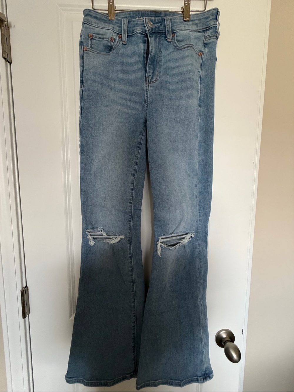 American Eagle - Light Blue Distressed Flare Jeans - Women